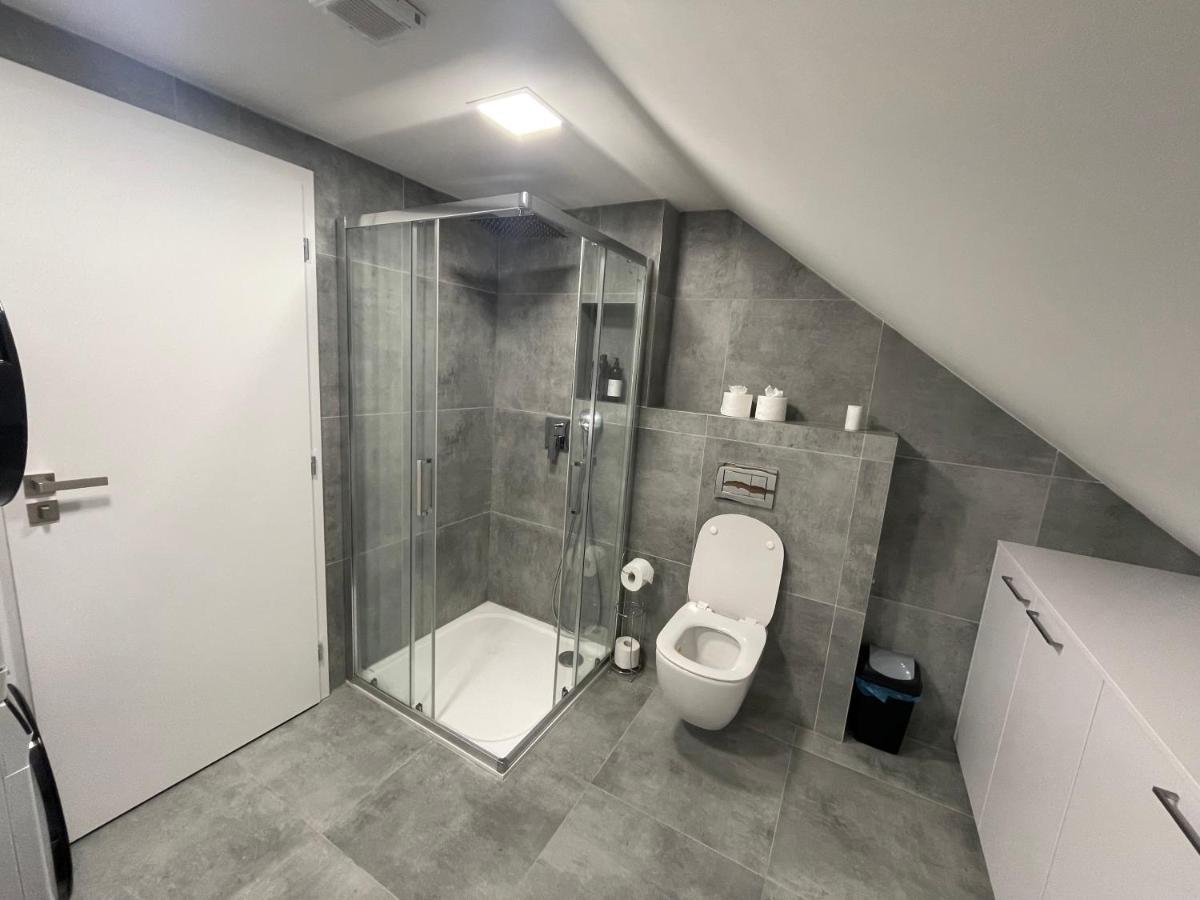 Apartman Svetla Pardubice Bagian luar foto