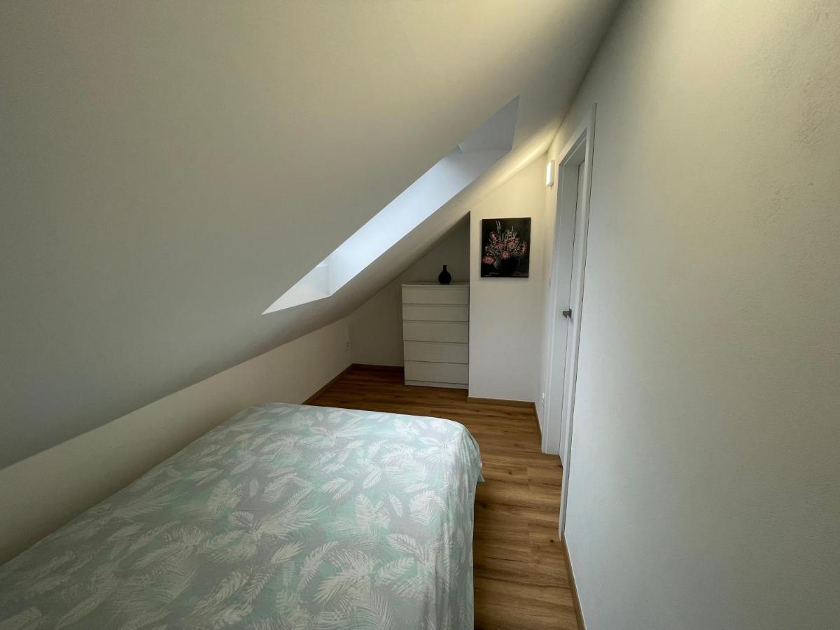 Apartman Svetla Pardubice Bagian luar foto
