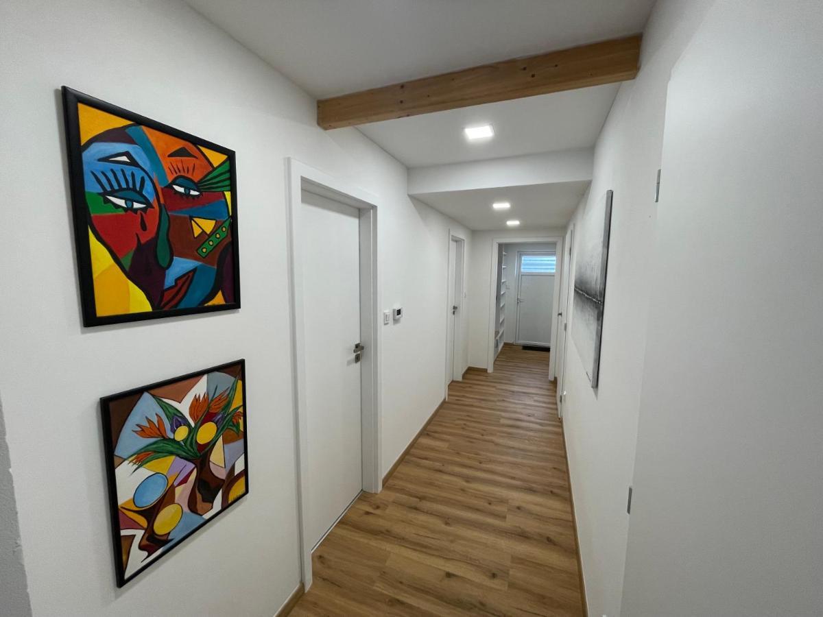 Apartman Svetla Pardubice Bagian luar foto
